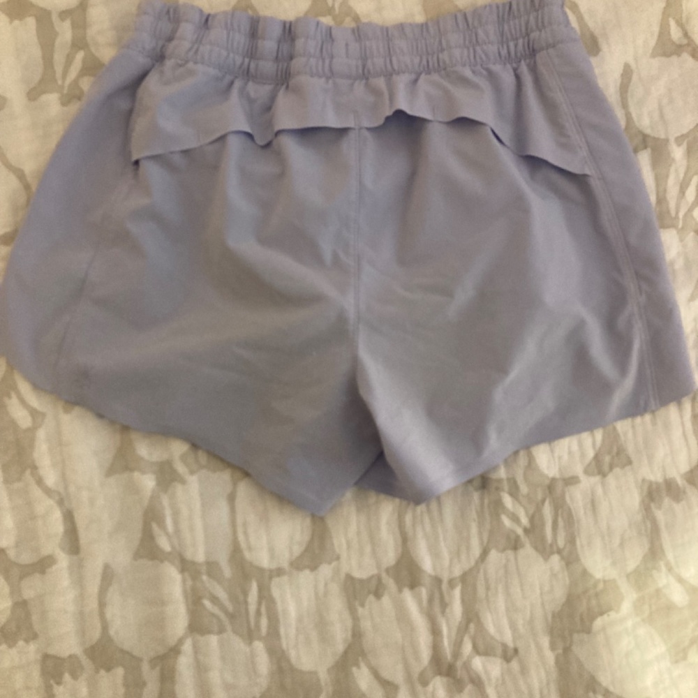 COPY - ATHLETA GIRL HEART THE HUSTLE 2.5 - Picture 2 of 3